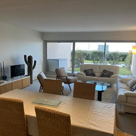 Appartement Le Refuge Presidentiel : Charme Et Commodites *